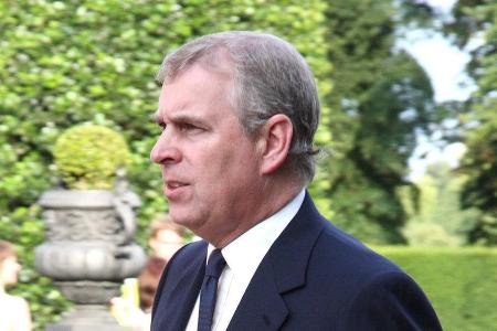 Prinz Andrews Verstrickungen in den Epstein-Skandal bleiben auch weiterhin Thema. Prinz Andrews Verstrickungen in den Epstein-Skandal bleiben auch weiterhin Thema.