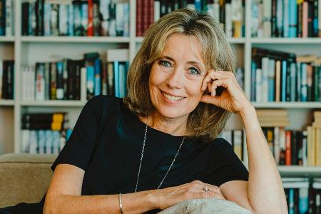 Zuverlässig liefert Autorin Charlotte Link einen Bestseller nach dem anderen. Zuverlässig liefert Autorin Charlotte Link einen Bestseller nach dem anderen.