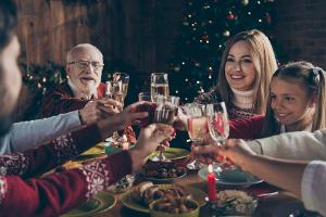 Corona-konformes Weihnachten: Wichtige Benimmregeln für die Feiertage