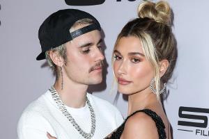 Justin Bieber verteidigt Ehefrau Hailey gegen Mobber