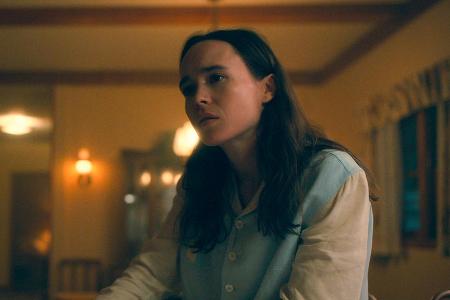 Elliot Page als Vanya Hargreeves in Elliot Page als Vanya Hargreeves in