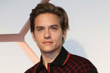 Dylan Sprouse wehrt sich gegen die Kusslästerei Dylan Sprouse wehrt sich gegen die Kusslästerei
