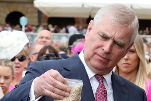 Prinz Andrew: Bewegung im Fall Epstein?