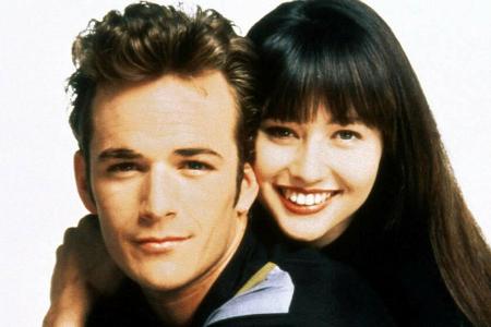 Luke Perry mit Shannen Doherty, seinem Co-Star aus 