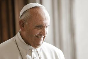 Papst Franziskus erneut negativ auf das Coronavirus getestet