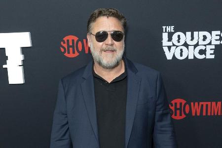 Schauspieler Russell Crowe blieb den Golden Globes fern, um sein Zuhause in Australien zu beschützen