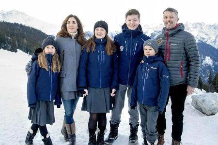 Die dänische Königsfamilie in der Schweiz