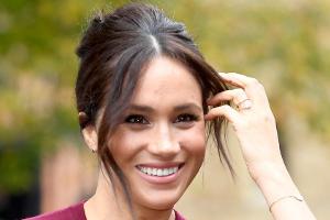 Selfie-Probleme: Herzogin Meghan hilft kanadischem Paar