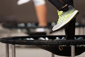 Fitness-Tipp: Deshalb ist Trampolinspringen so gut für die Figur