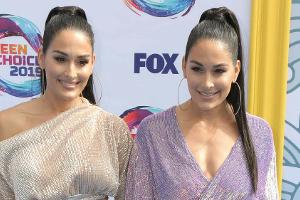 Die Zwillinge Nikki und Brie Bella sind gleichzeitig schwanger
