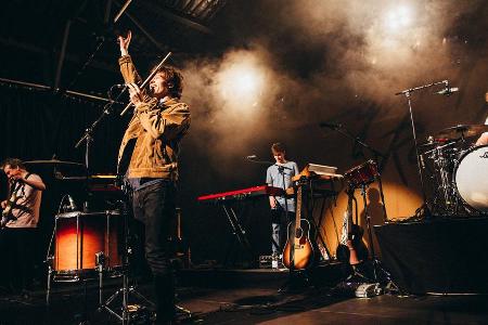 Die Indie-Pop-Durchstarter Giant Rooks haben sich 2019 jeden Fan einzeln erspielt. Die Indie-Pop-Durchstarter Giant Rooks haben sich 2019 jeden Fan einzeln erspielt.