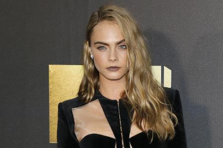 Cara Delevingne stichelt gegen Justin Bieber