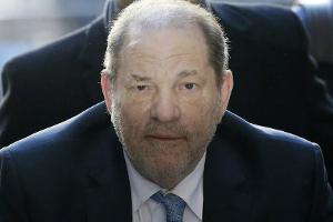 Jury spricht Harvey Weinstein schuldig