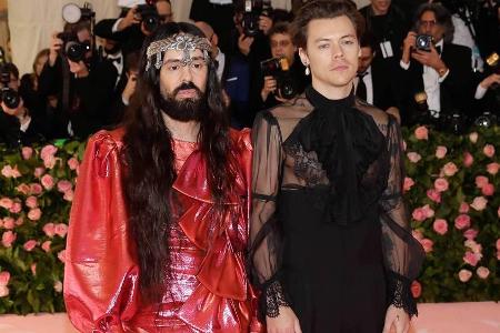 Gucci-Designer Alessandro Michele (l.) mit Harry Styles bei der Met Gala