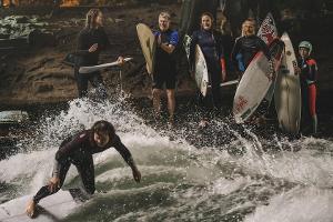 "Tatort: Die ewige Welle": Gibt es in München wirklich Surfer?