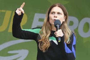 Fernsehköchin Sarah Wiener zieht ins Europaparlament ein
