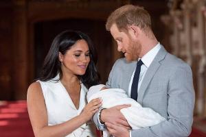 Neu-Papa Prinz Harry: Ein Termin jagt den nächsten