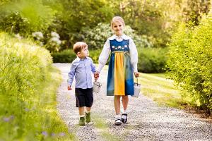 Süße neue Fotos von Prinzessin Estelle und Prinz Oscar