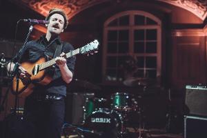 Moritz Ecker: Mit Fahrrad und Gitarre 20.000 Kilometer um die Welt