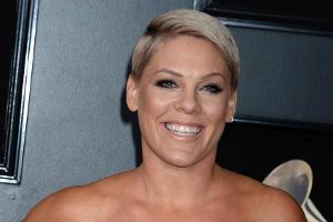 Pink: Fan bringt bei ihrem Konzert ein Kind zur Welt