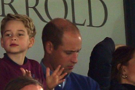 Prinz George im Fußballstadion