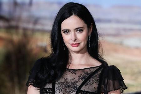 Schauspielerin Krysten Ritter bei einer Premiere in Los Angeles - modisch in Schwarz