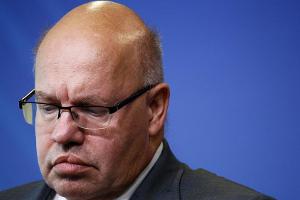 Peter Altmaier hat sich die Nase gebrochen
