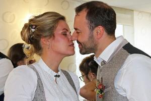 "Bauer sucht Frau": Das nächste Paar hat geheiratet!
