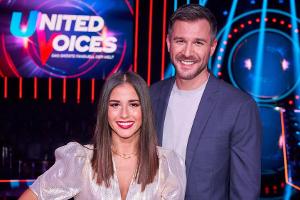 "United Voices": Sarah Lombardi gibt ihr Debüt als TV-Moderatorin