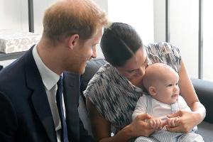Prinz Harry, Herzogin Meghan und der kleine Archie während ihrer Afrikareise