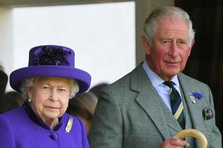 Queen Elizabeth II. und Prinz Charles: Übernimmt er schon bald ihre Rolle?