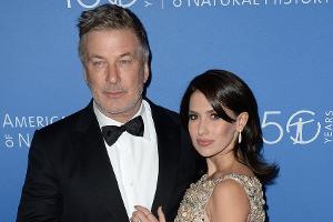 Alec und Hilaria Baldwin meistern ersten Auftritt nach der Fehlgeburt