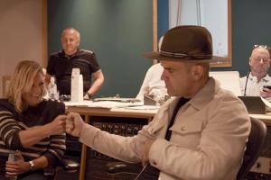 Robbie Williams und Helene Fischer: Video zu "Santa Baby" endlich da