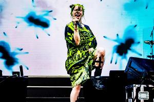 Billie Eilish wird Billboards "Woman of the Year"