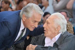 Michael Douglas: So feiert Vater Kirk seinen 103. Geburtstag