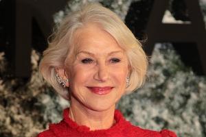 Helen Mirren schneidet sich die Haare selbst