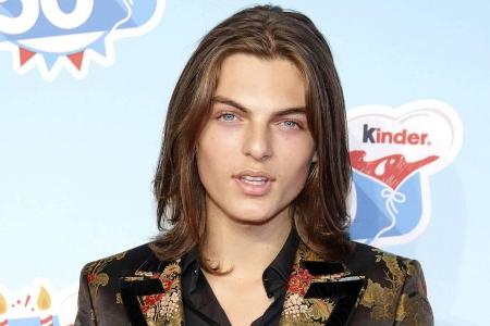 Eine echte Schönheit: Damian Hurley Eine echte Schönheit: Damian Hurley