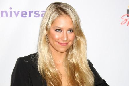 Anna Kournikova pflegt noch immer ihre Liebe zum Sport