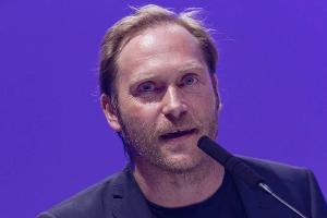 Thees Uhlmann hat eine ungewöhnliche Einstellung zum Thema Geld