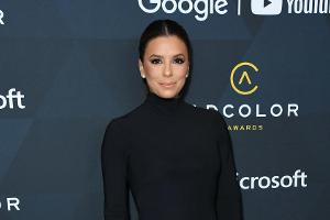 Eva Longoria: Schlicht und schick im schwarzen Kleid
