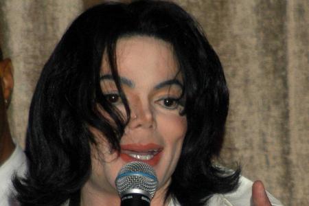 Michael Jacksons frühere Publizistin behauptet, dass sein Testament weg sei