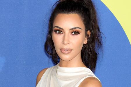 Auch Kim Kardashian schwört auf die Kraft von Ananas
