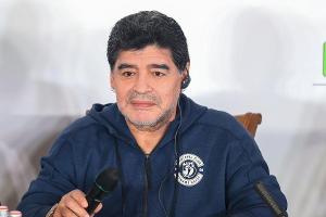 Diego Maradona befindet sich derzeit im Krankenhaus