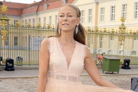 Jenny Elvers versteht es, sich gekonnt in Szene zu setzen Jenny Elvers versteht es, sich gekonnt in Szene zu setzen