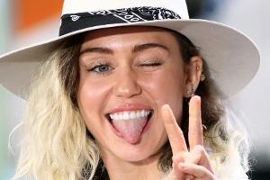 Miley Cyrus ist wieder in Los Angeles - mit ihrer neuen "guten" Freundin