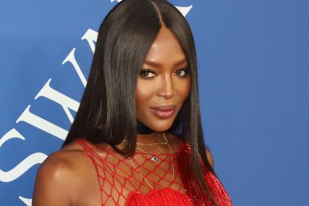 Calvin Klein konnte Naomi Campbell für seine Herbstkampagne gewinnen Calvin Klein konnte Naomi Campbell für seine Herbstkampagne gewinnen