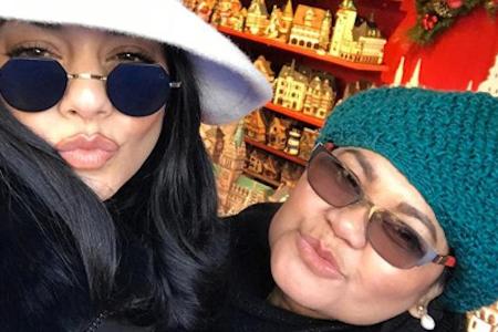 Vanessa Hudgens und ihre Mutter Gina Guangco Vanessa Hudgens und ihre Mutter Gina Guangco