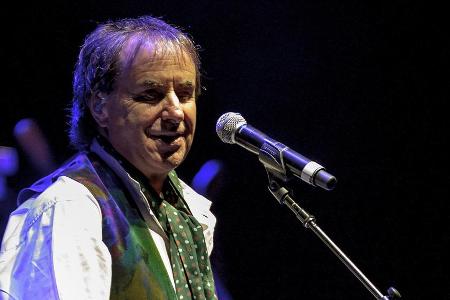 Musiker Chris de Burgh hat eine Leidenschaft für Fußball