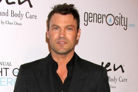 Brian Austin Green zollt Co-Star Luke Perry Tribut Brian Austin Green zollt Co-Star Luke Perry Tribut
