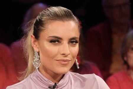 Sophia Thomalla zeigt sich bis über beide Ohren verliebt auf Instagram